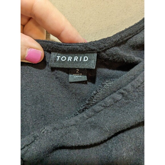 Torrid Women's Fit And Flare Jacquard Button-Front Tank Black size 2 - Picture 4 of 9